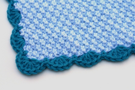 Crochet for Knitters - Scalloped Edge - v e r y p i n k . c o m