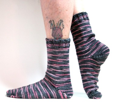 Toe-Up Socks Using German Short Rows - v e r y p i n k . c o m ...
