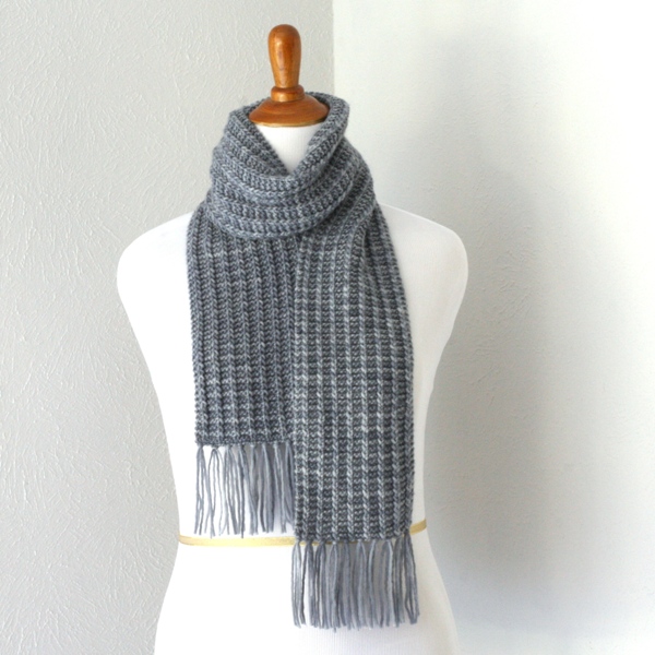 HOW TO KNIT A REVERSIBLE SCARF WITH SUPER TRENDY KNITTING 1 ROW REPETITION  